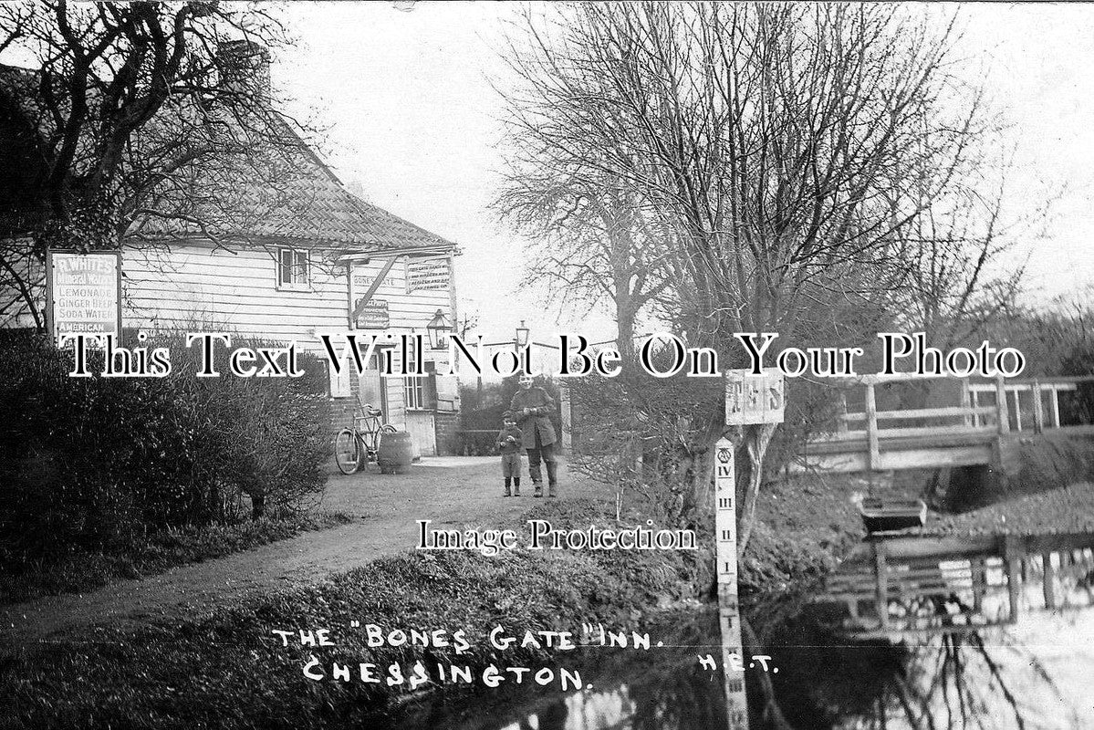 SU 100 - The Bones Gate Inn, Chessington, Surrey c1914