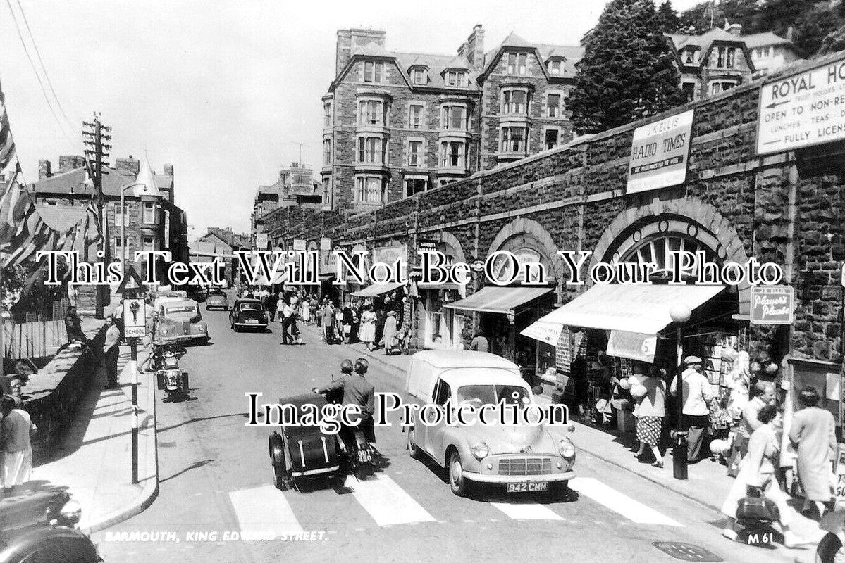 SU 3892 - King Edward Street, Barmouth, Surrey