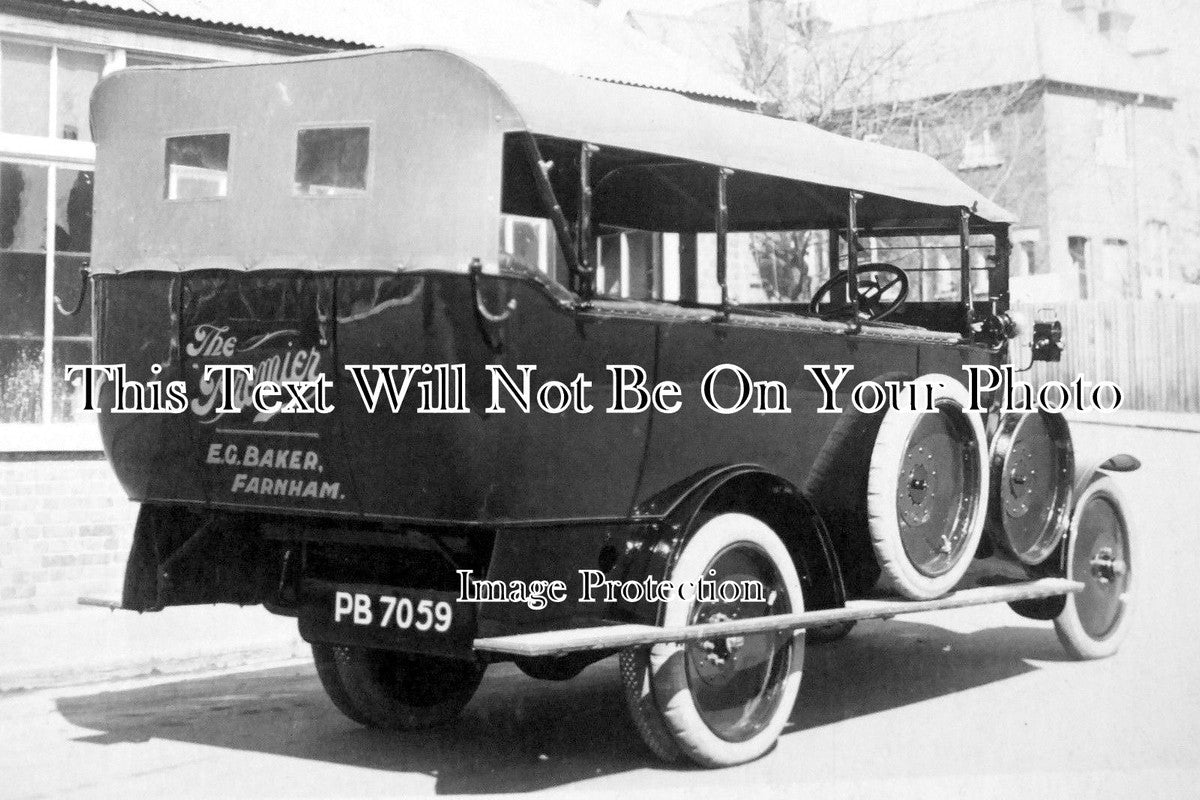 SU 613 - Vintage Coach Taxi, Farnham, Surrey