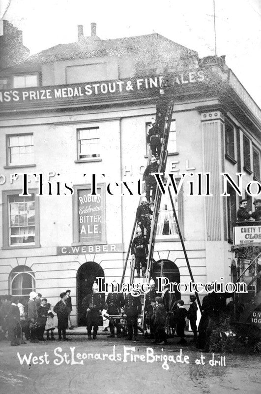 SX 1433 - West St Leonards Fire Brigade At Drill, Bo Peep Hotel, Sussex