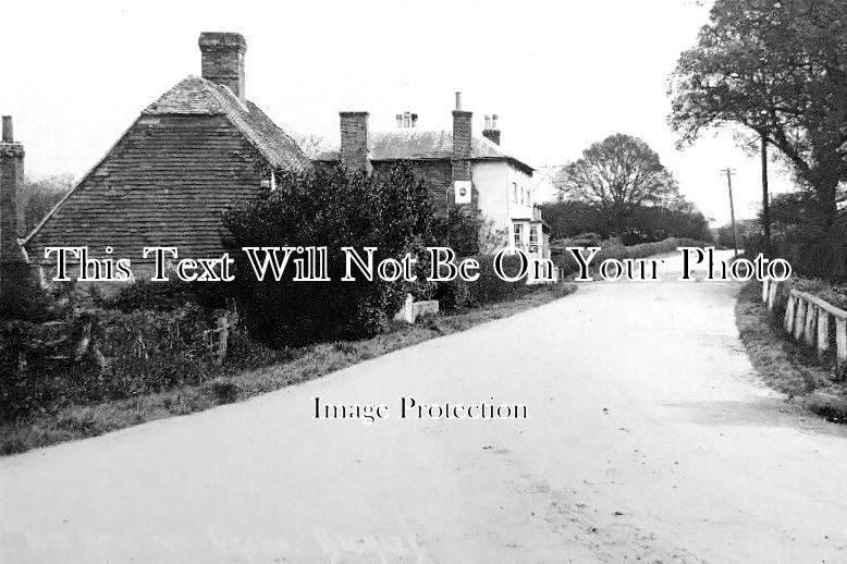 SX 1765 Beckley Village, Sussex JB Archive