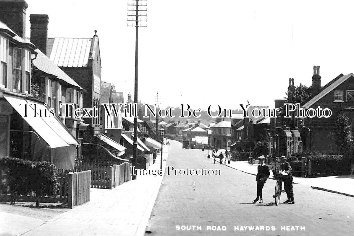 SX 1908 - South Road, Haywards Heath, Sussex c1916