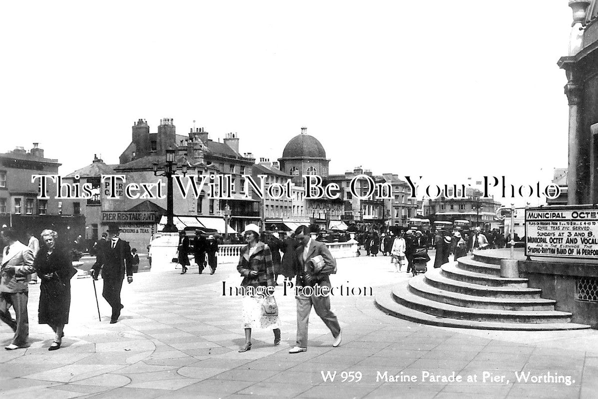 SX 2216 - Marine Parade At Pier, Worthing, Sussex