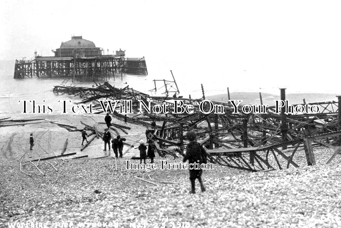 SX 2367 - Wrecked Worthing Pier, Sussex 1913