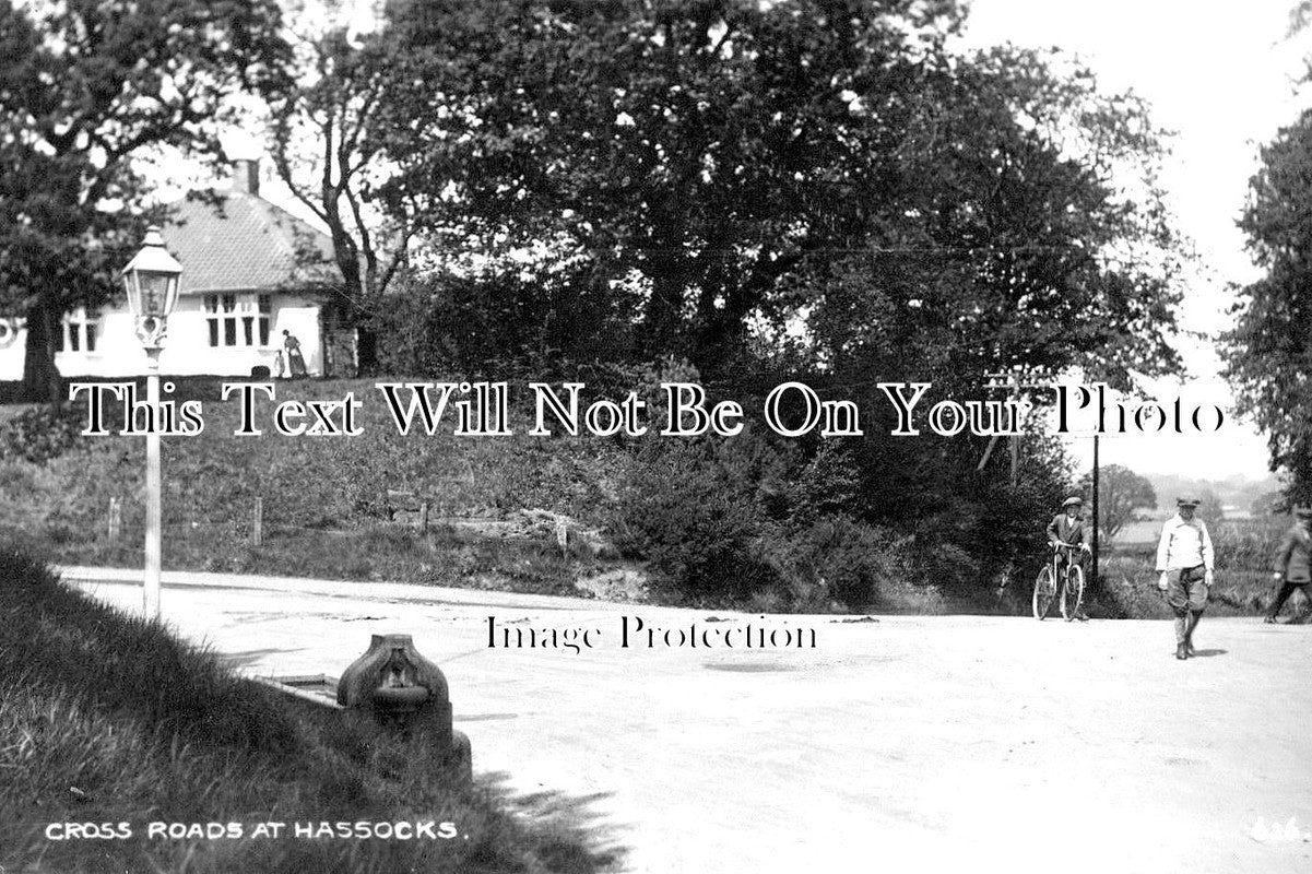 SX 2405 - Cross Roads At Hassocks, Sussex