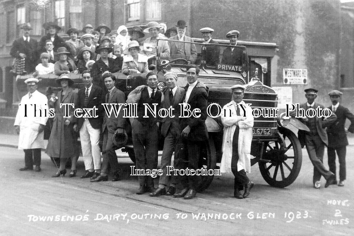 SX 2524 - Townsends Dairy Outing To Wannock Glen, Sussex 1923