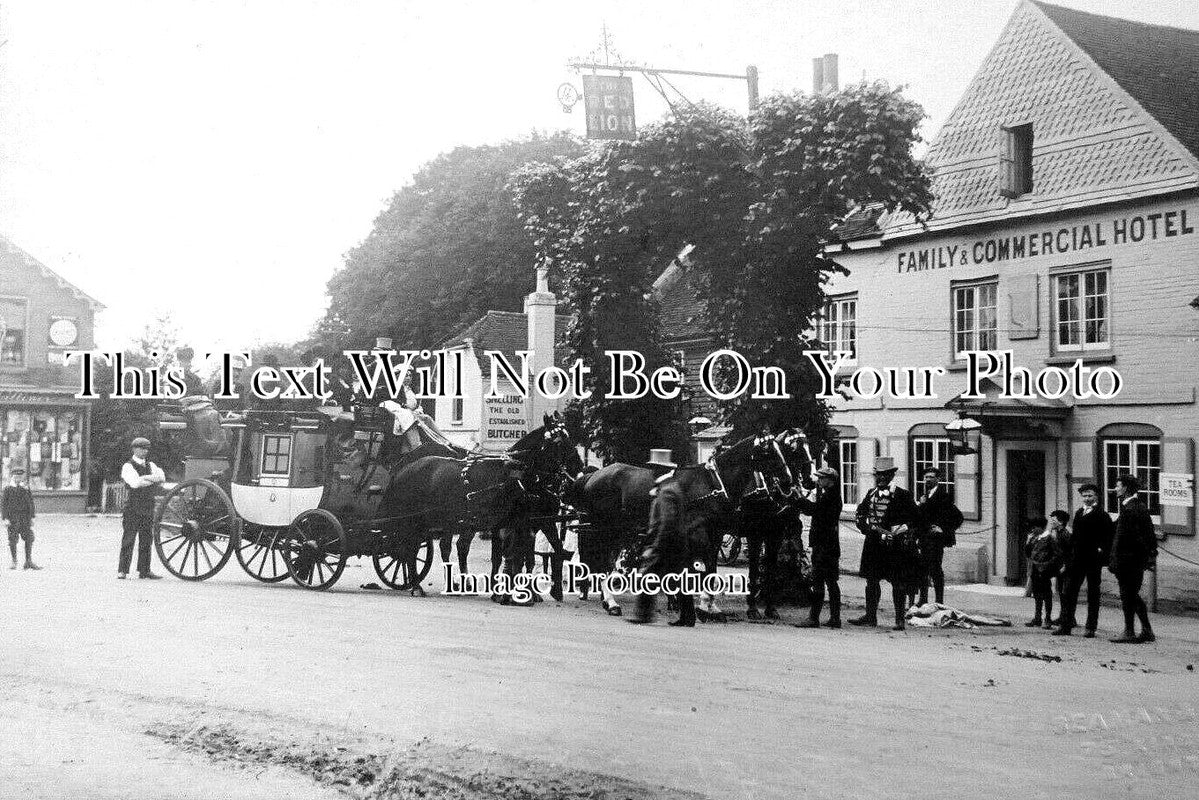 SX 2773 - Stagecoach, Red Lion, Handcross, West Sussex