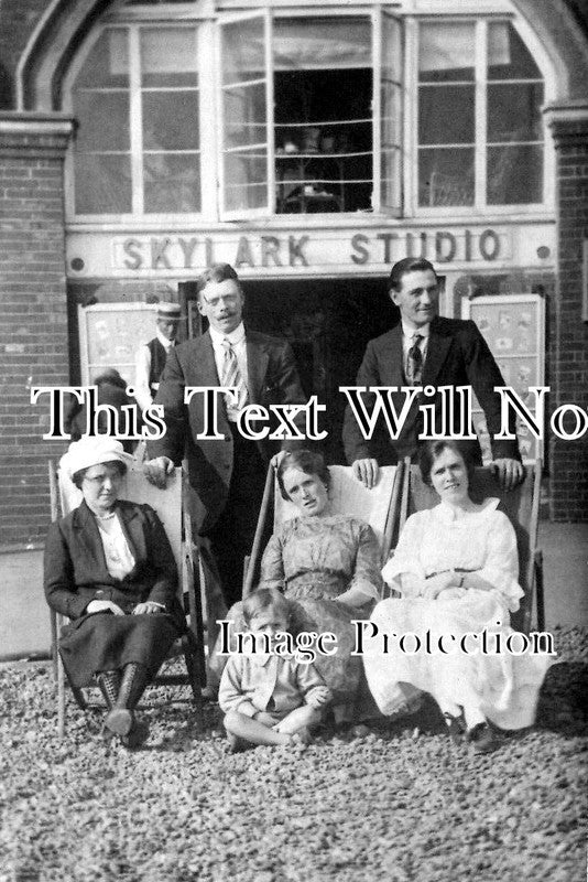 SX 311 - Skylark Studios, Brighton Beach, Sussex