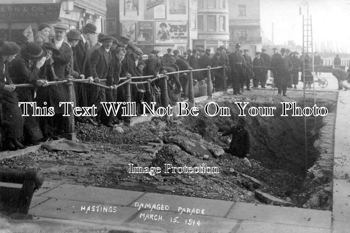 SX 3578 - Damaged Parade At Hastings, Sussex 1914