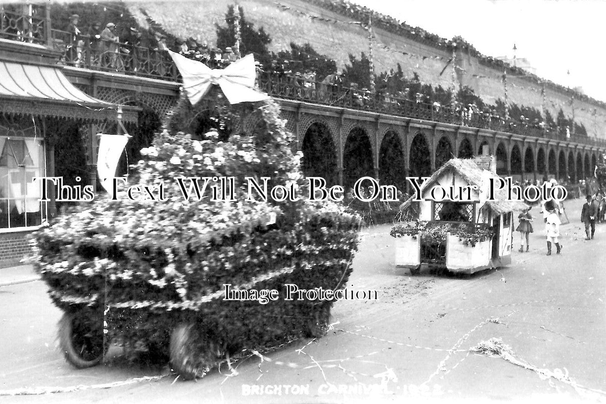 SX 4055 - Brighton Carnival, Maderia Drive, Sussex 1922
