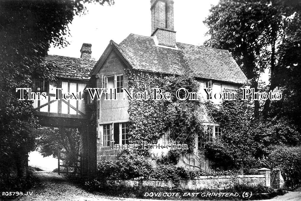 SX 4167 - Dovecote, East Grinstead, Sussex