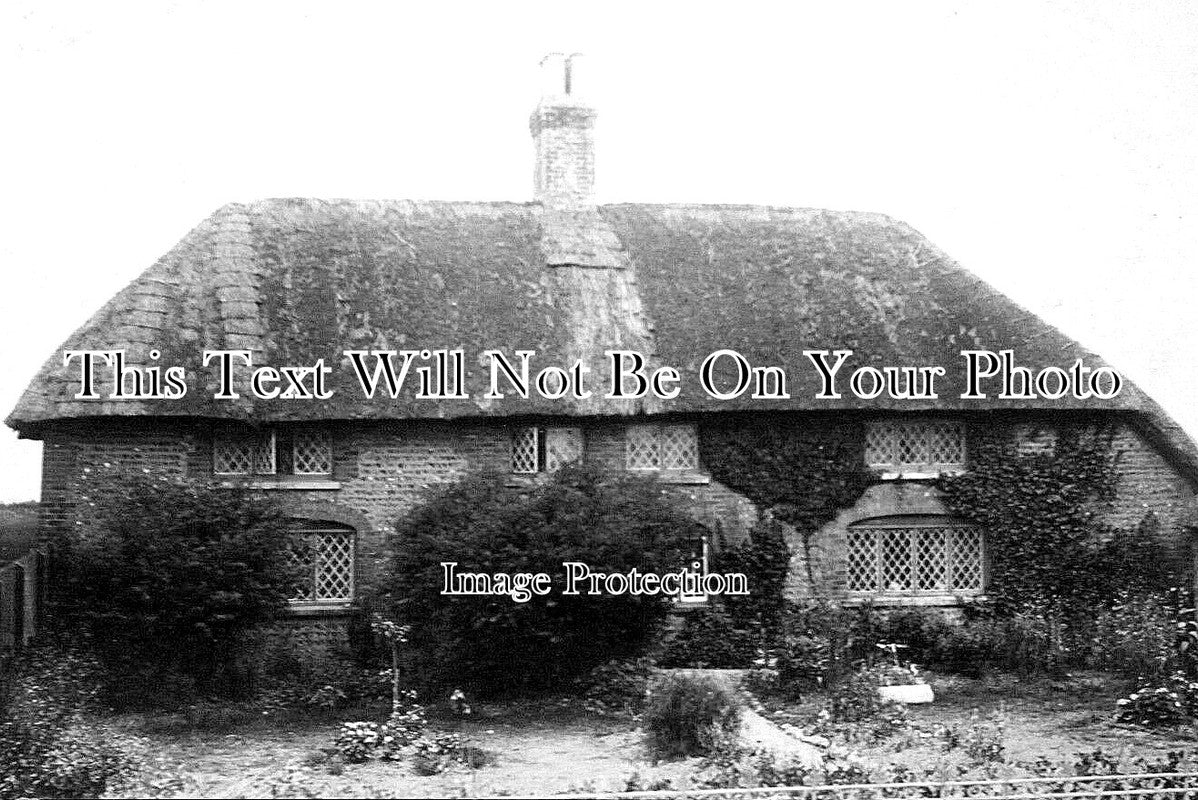 SX 4447 - Thatched Cottage, Goring By Sea, Worthing, Sussex c1911