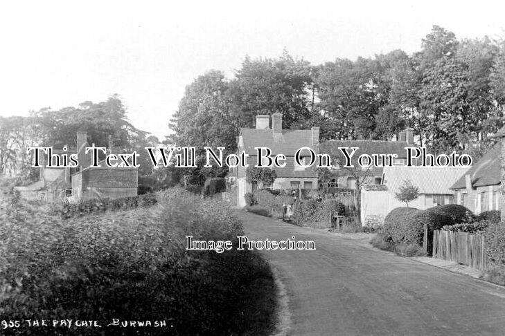 SX 5153 - The Paygate, Burwash, Sussex