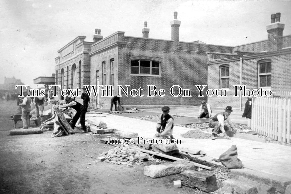 SX 518 - Worthing Railway Station, Sussex c1912