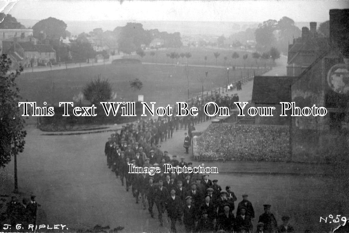 SX 534 - Southwick Soldiers From Shoreham Camp, Sussex c1914