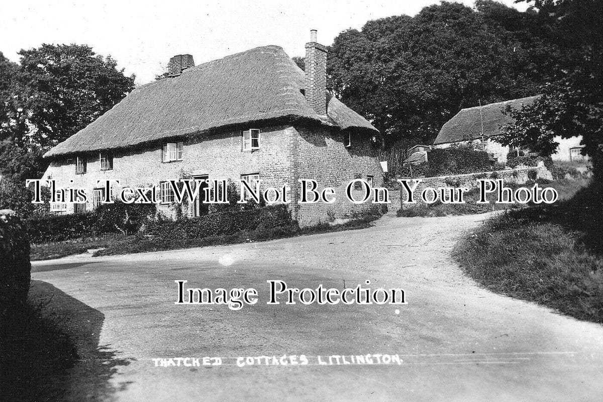 SX 5685 - Thatched Cottages, Litlington, Sussex