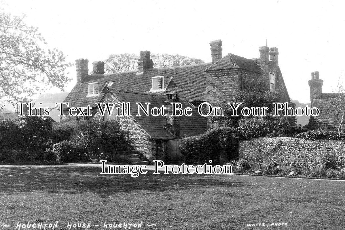 SX 5901 - Houghton House, Houghton, Sussex