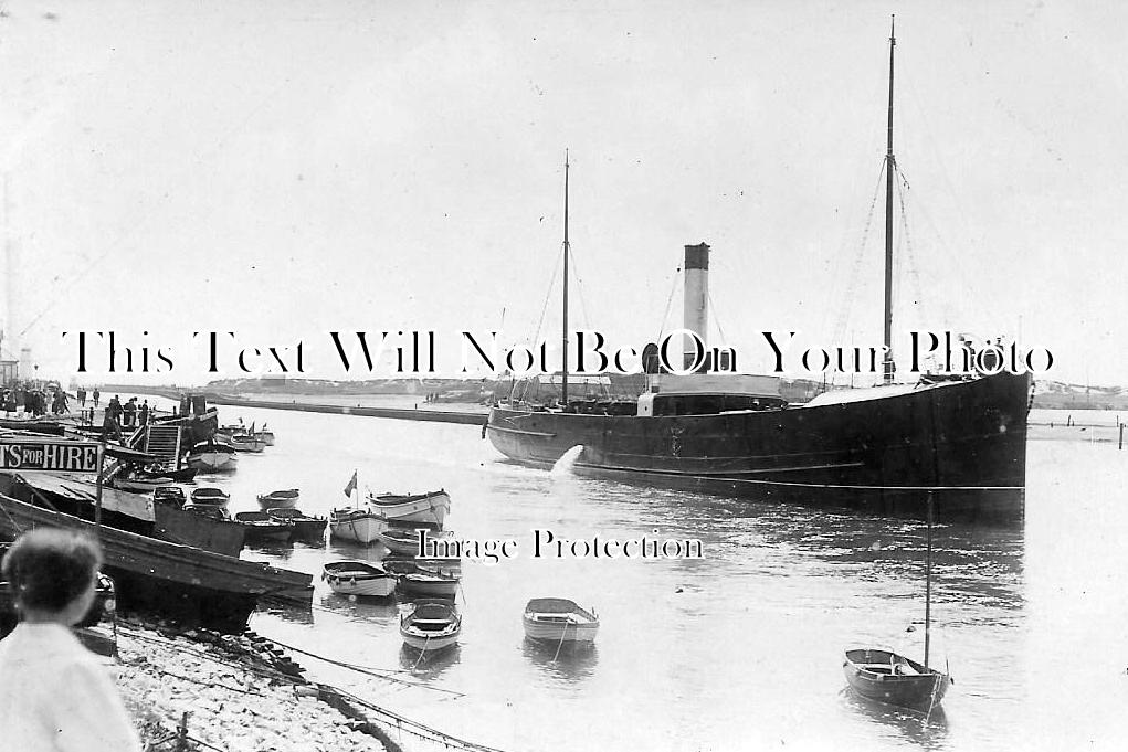SX 604 - Steamer In Littlehampton Harbour, West Sussex