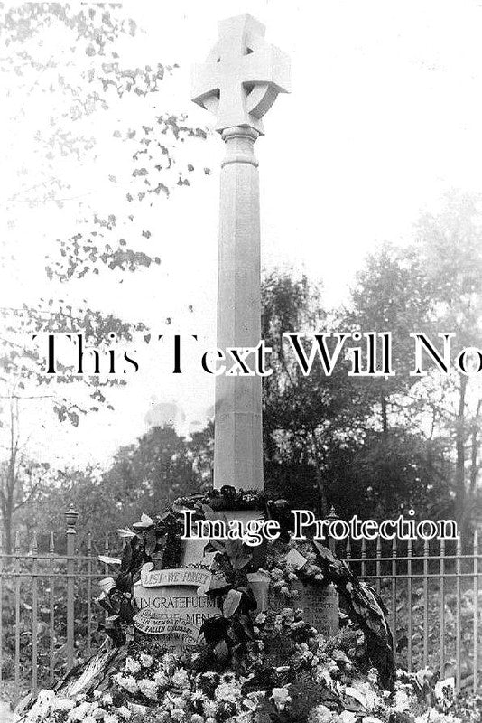WA 1081 - Studley War Memorial, Warwickshire