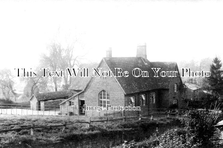 WA 1247 - Warmington School House, Warwickshire c1899