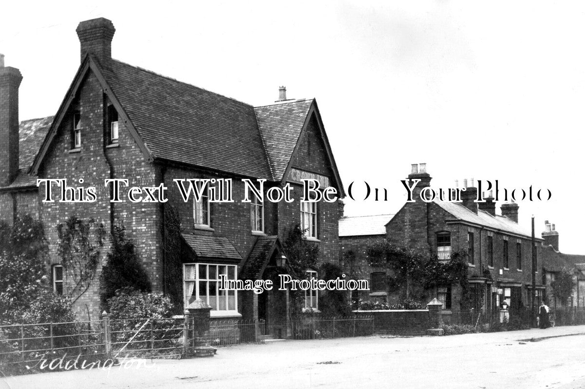 WA 2493 - The Crown Inn Pub, Tiddington, Warwickshire