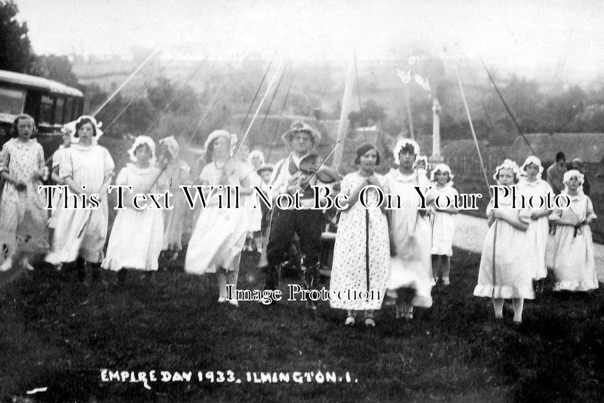 WA 413 - Empire Day, Ilmington, Warwickshire 1933