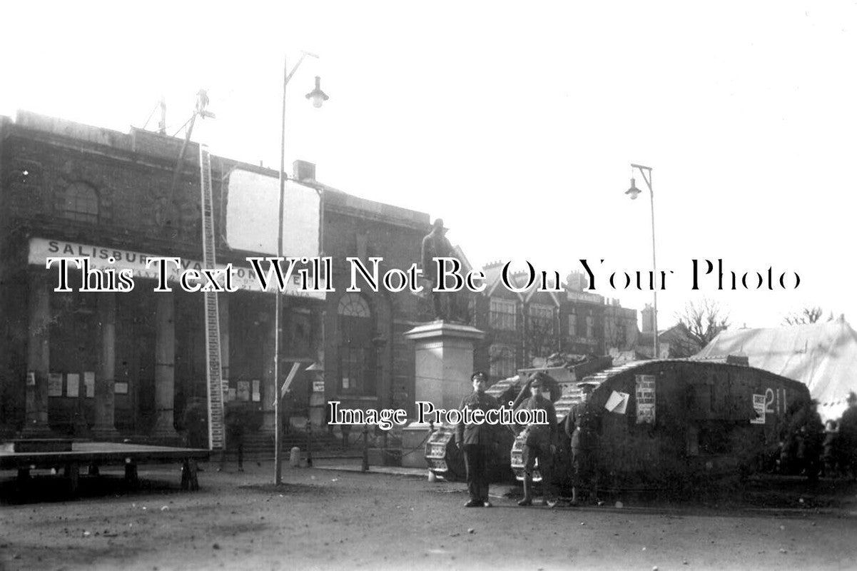 WI 1294 - WW1 Army Tank, Salisbury, Wiltshire c1918