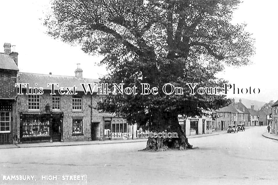 WI 1308 - High Street, Ramsbury, Wiltshire c1932