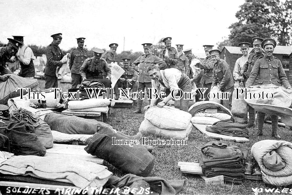 WI 1808 - Soldiers Airing Their Beds, Sutton Veny Military Camp, Wiltshire
