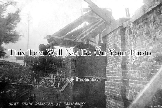 WI 1865 - Boat Train Railway Disaster At Salisbury, Wiltshire 1906