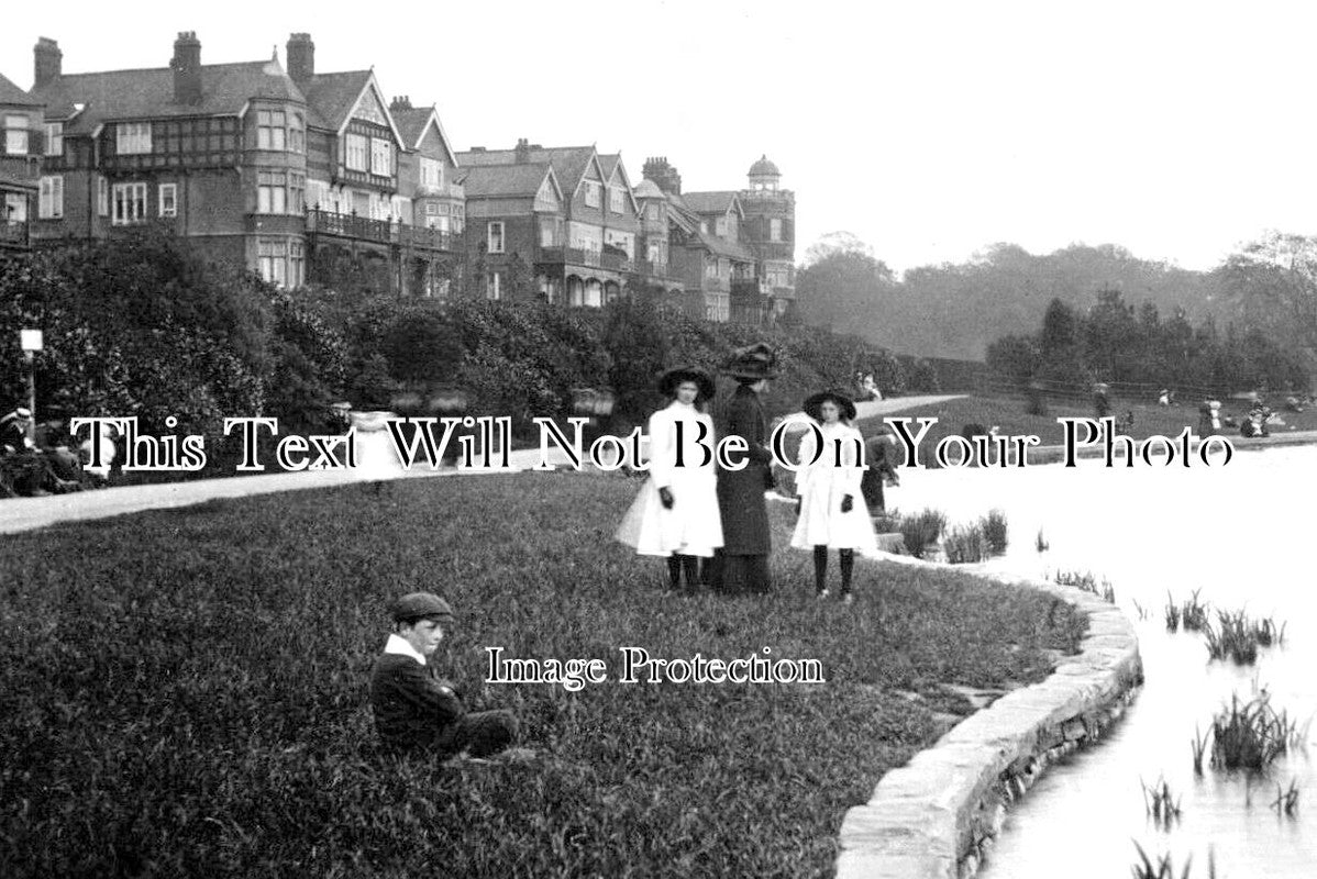 WL 1082 - The Lake, Roath Park, Cardiff, Wales