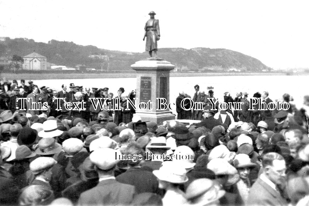 WL 118 - Pwllheli Remembrance Ceremony, Wales