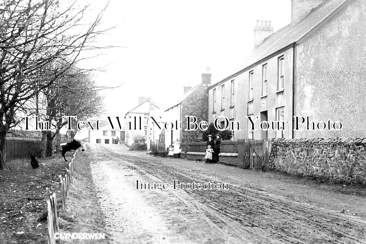 WL 125 - Clynderwen, Pembrokeshire, Wales c1909