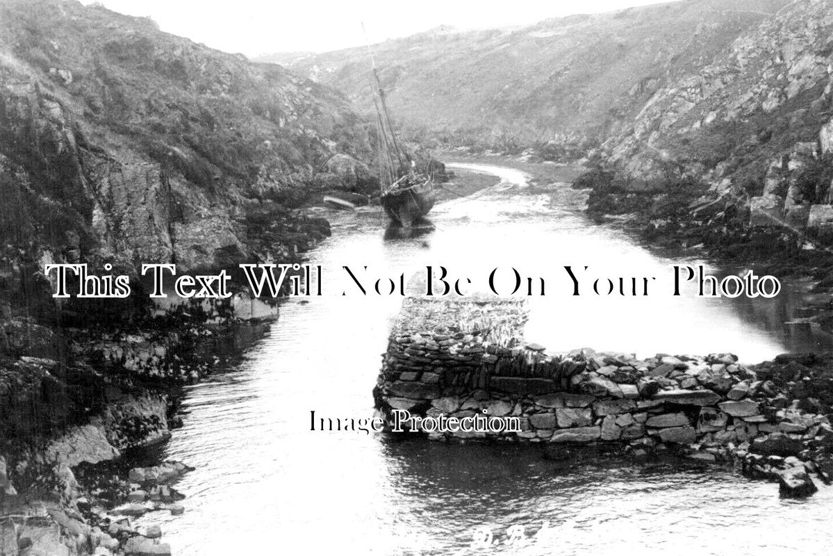 WL 1423 - Porthclais St Davids, Wales