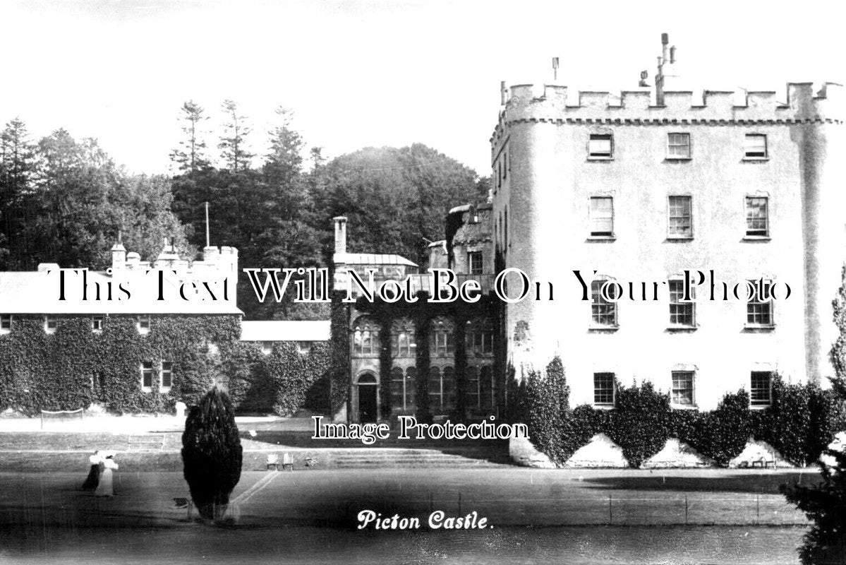 WL 1573 - Picton Castle, Haverfordwest, Wales