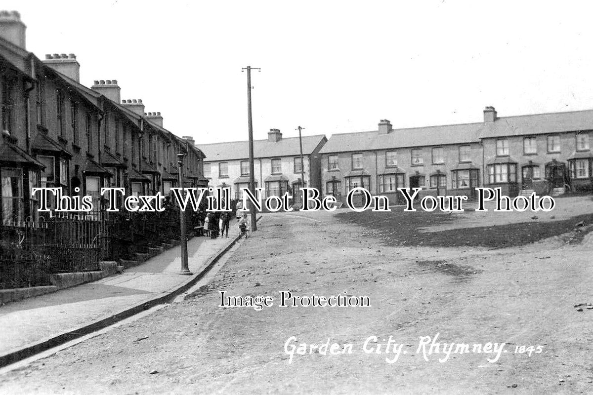 WL 1687 - Garden City, Rhymney, Wales