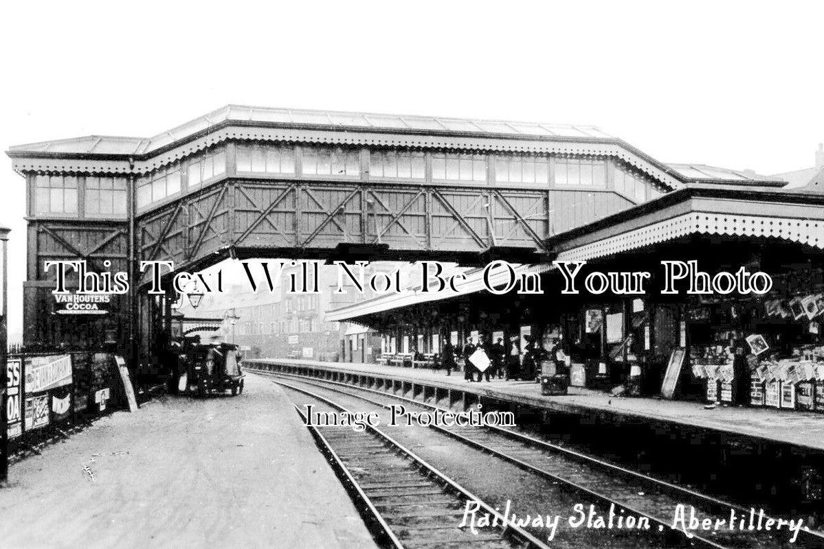 WL 2032 - Abertillery Railway Station, Wales c1910