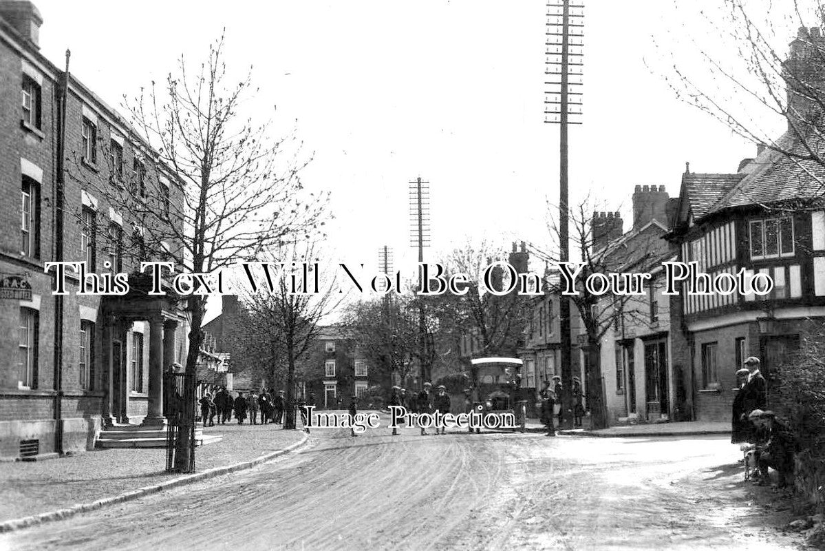 WL 206 - Chirk Village, Wales