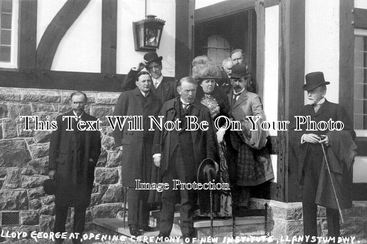 WL 2088 - Lloyd George Opening New Institute, Llanystumdwy, Wales