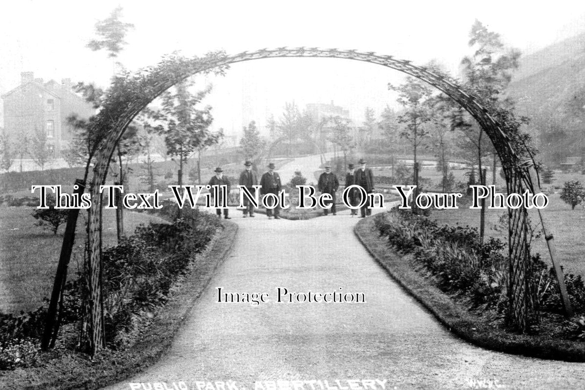 WL 2092 - Public Park, Abertillery, Wales c1906