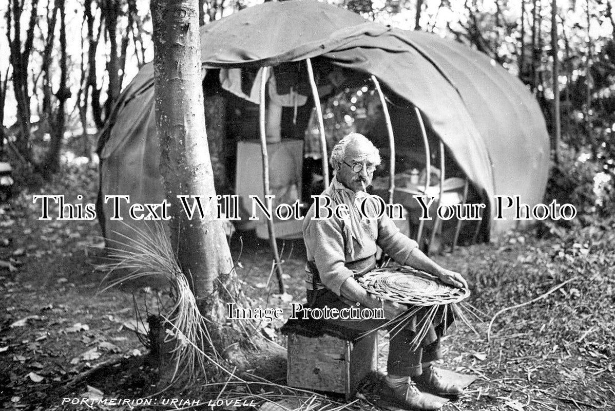 WL 2109 - Portmeirion Uriah Lovell, Gypsy Basket Maker, Wales