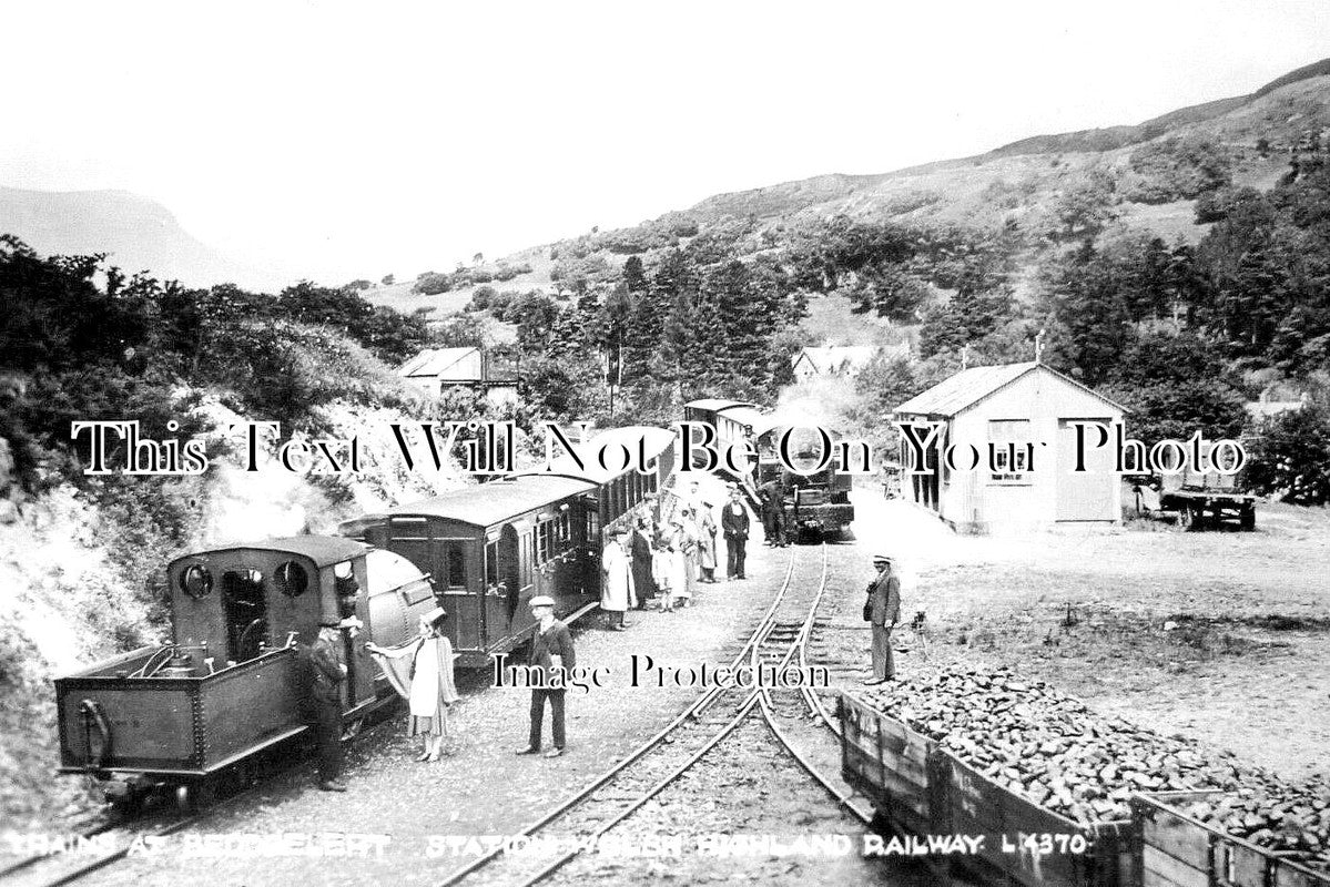 WL 2330 - Trains At Beddgelert Railway Station, Wales