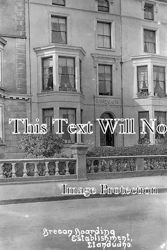 WL 2411 - Brecon Boarding Establishment, Llandudno, Wales c1914