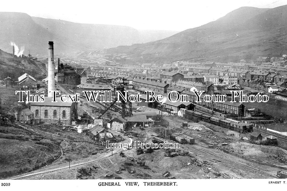 WL 2426 - General View Of Treherbert, Glamorgan, Wales
