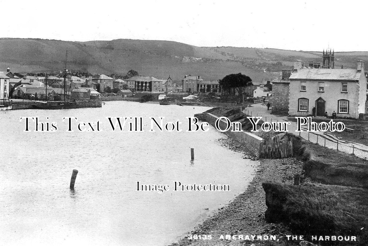 WL 246 - The Harbour, Aberayron, Wales