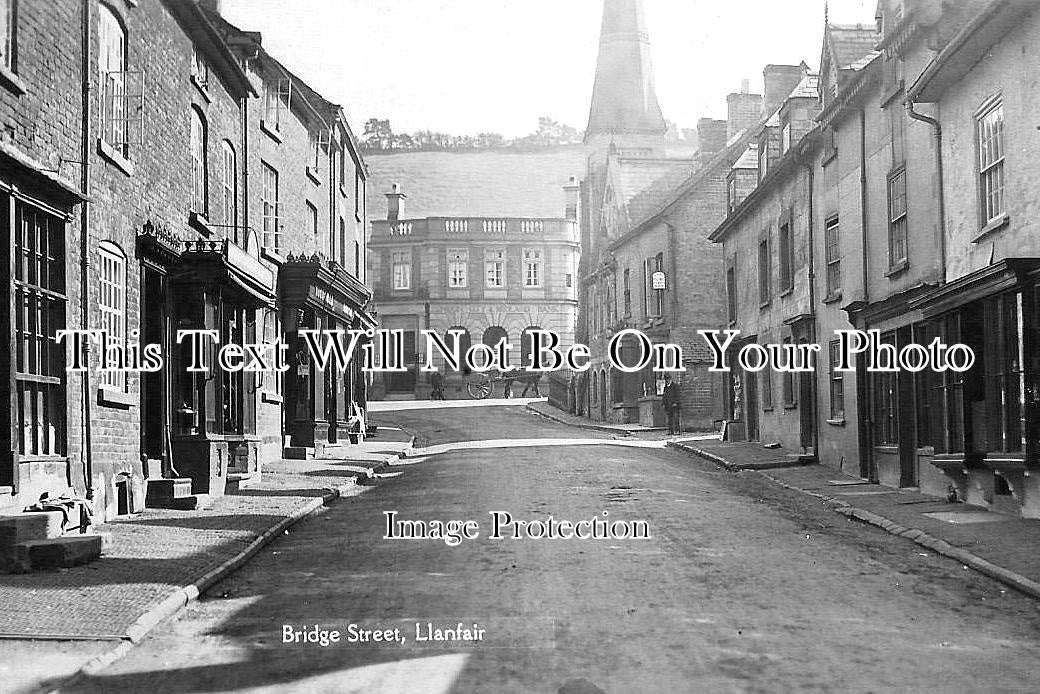 WL 2637 - Bridge Street, Llanfair, Wales