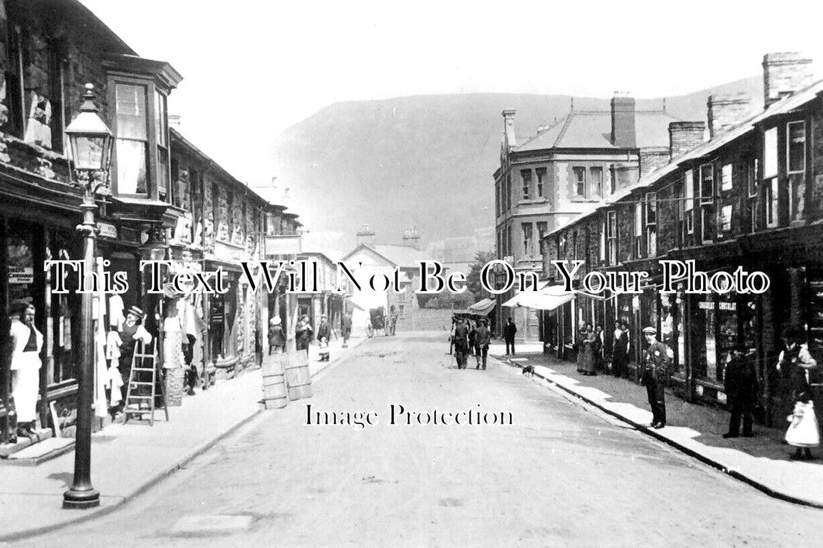 WL 328 - Church Road, Ton Pentre, Wales c1923