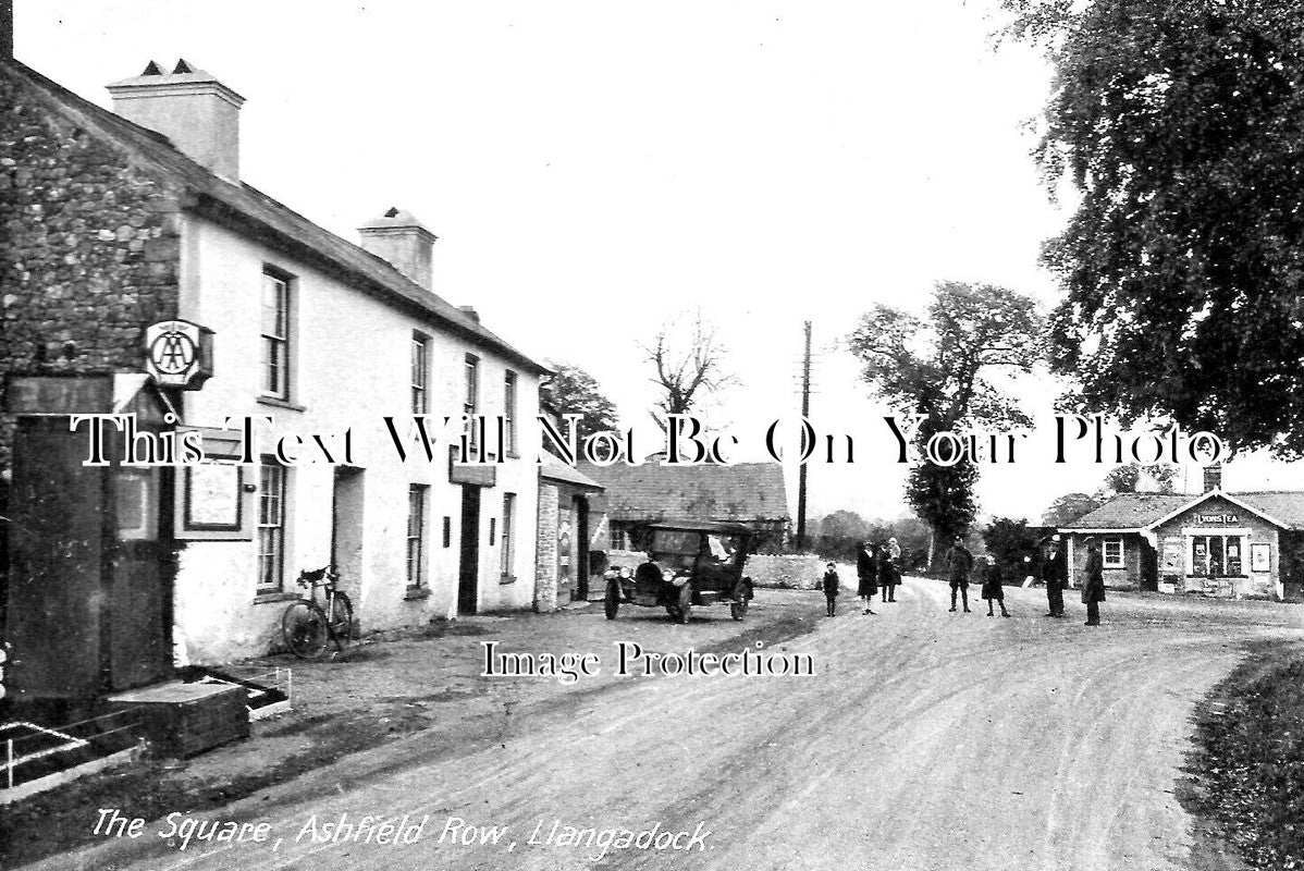 WL 357 - The Square, Ashfield Row, Llangadock, Wales