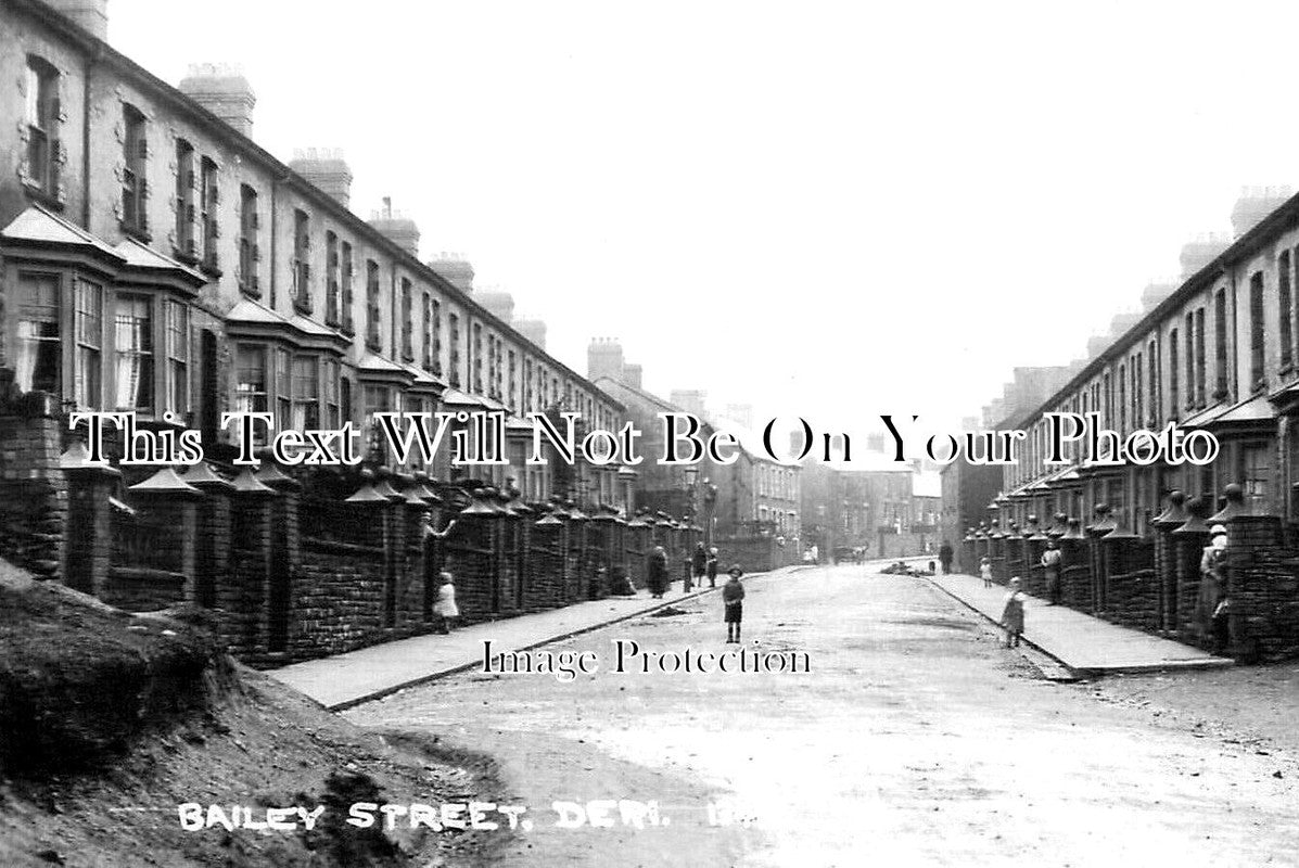 WL 369 - Bailey Street, Deri, Caerphilly, Glamorgan, Wales c1912