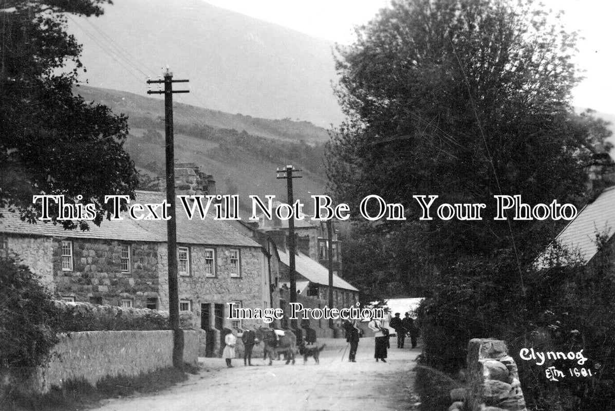 WL 557 - Clynog, Wales